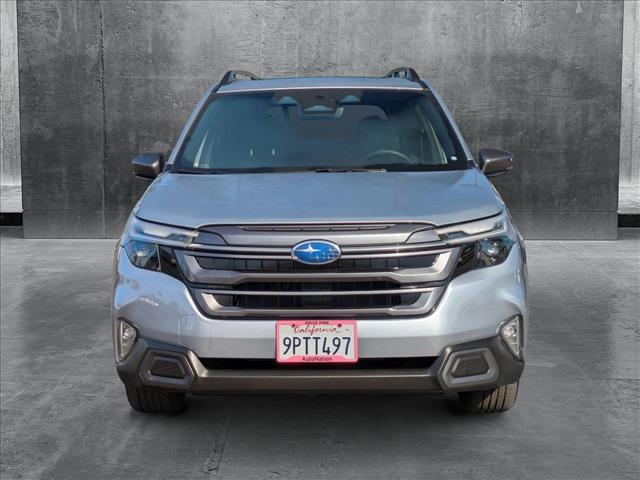 2025 Subaru Forester Limited photo 2