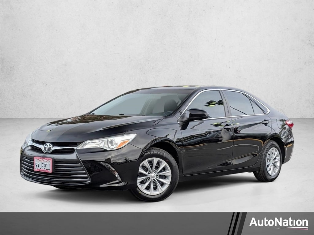 Used 2016 Toyota Camry LE Sedan