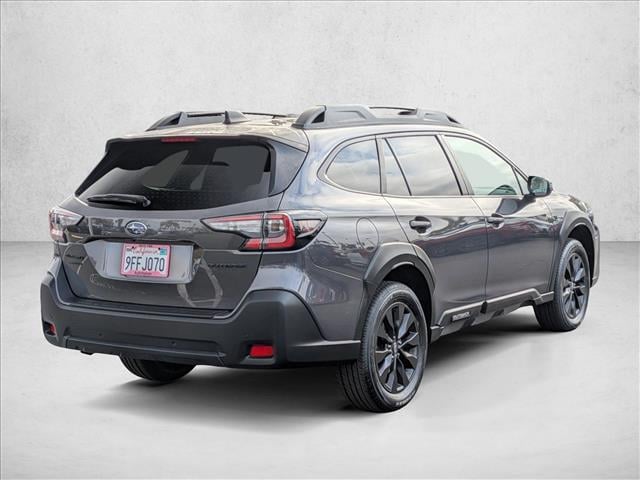 2023 Subaru Outback Onyx Edition photo 4