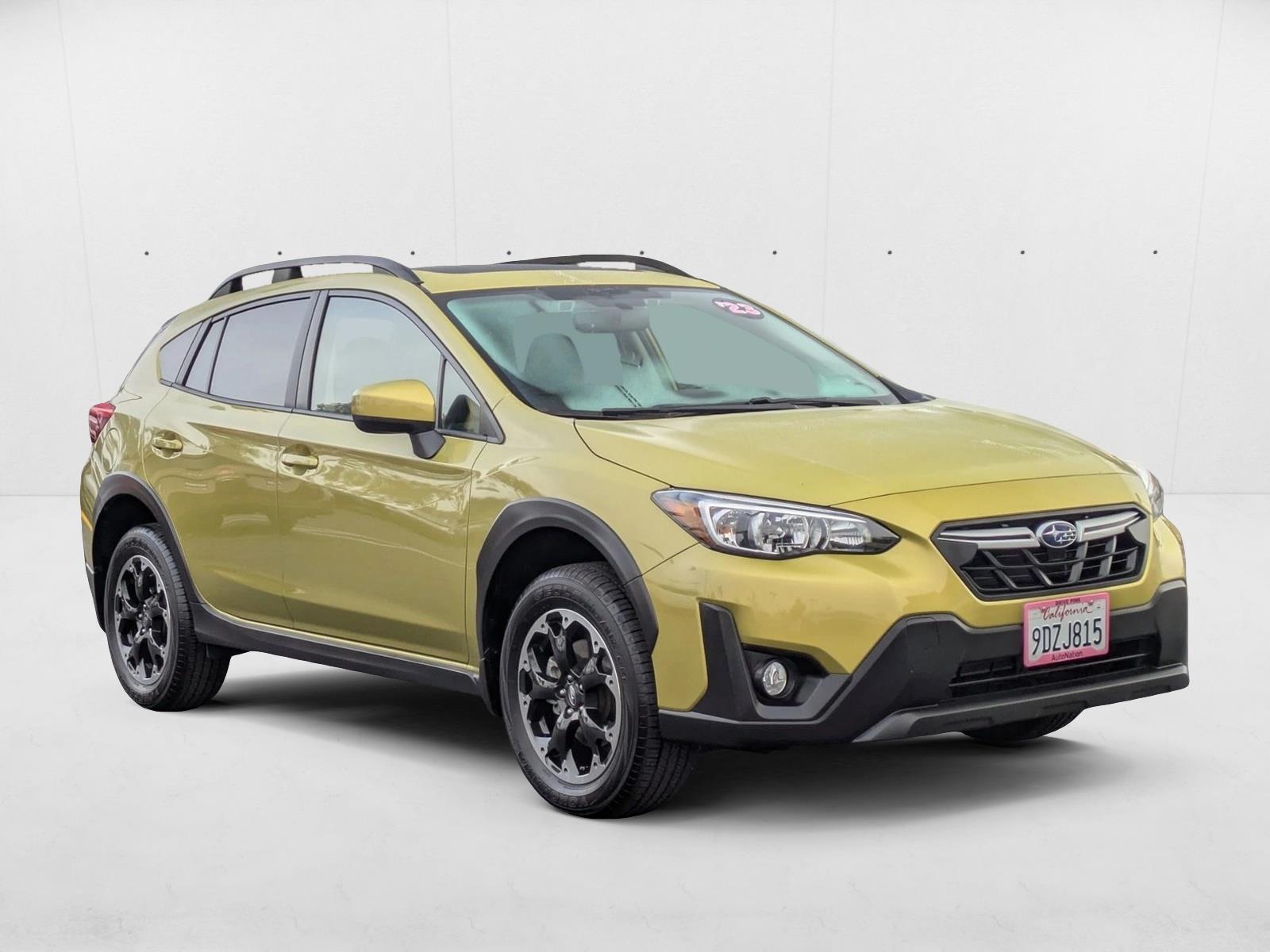 2023 Subaru Crosstrek Premium photo 3