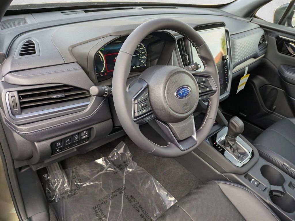 New 2025 Subaru Forester Hybrid Limited SUV