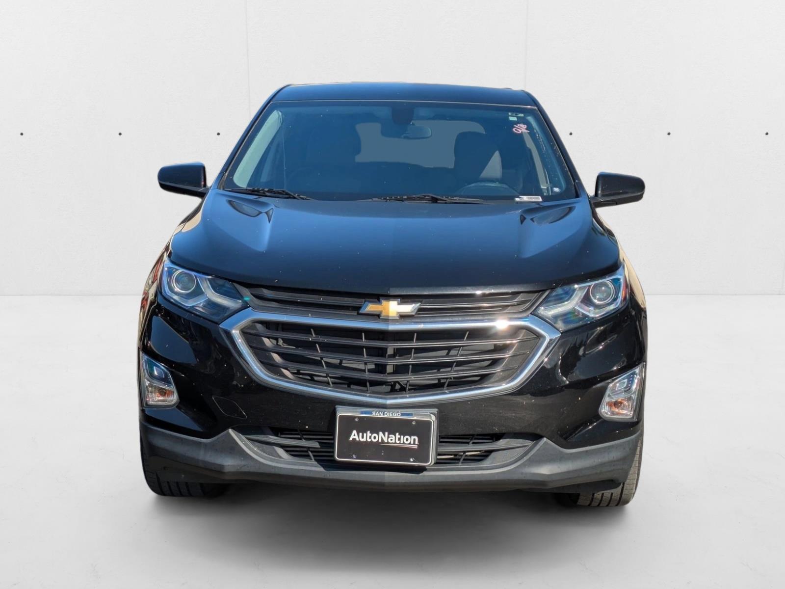 2018 Chevrolet Equinox photo 2