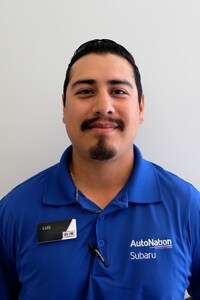 Staff member Luis Bautista from ID_b7b04c50b77b