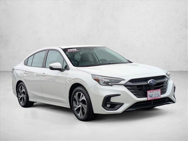 2025 Subaru Legacy Premium photo 3