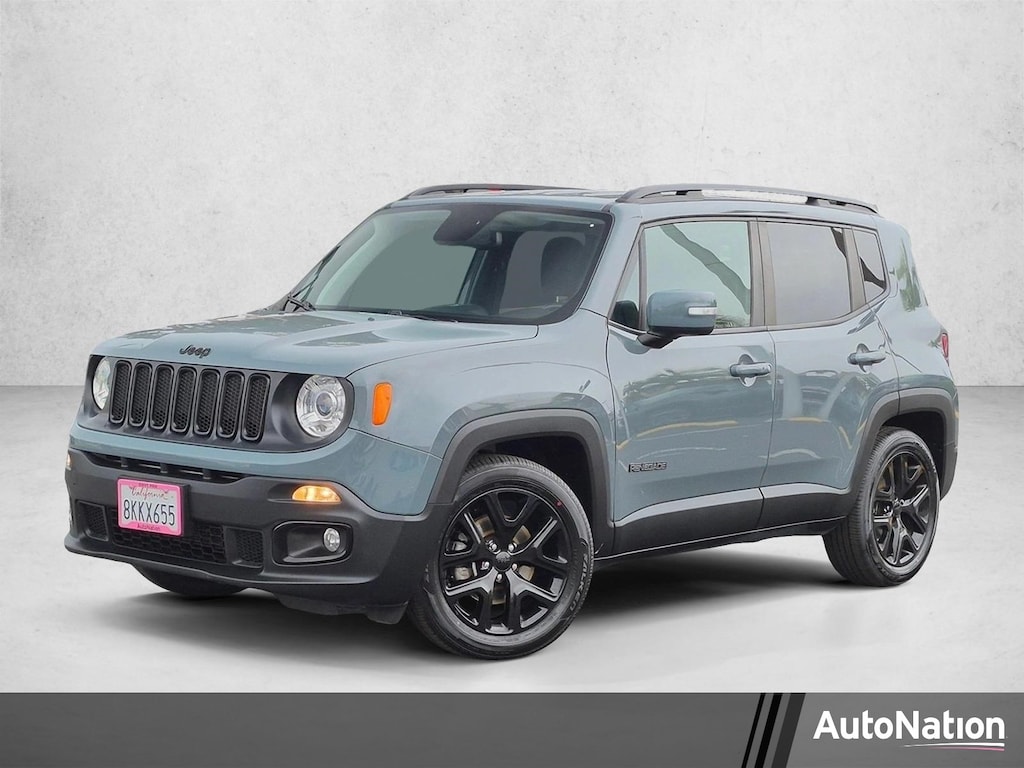 Used 2018 Jeep Renegade Latitude FWD SUV