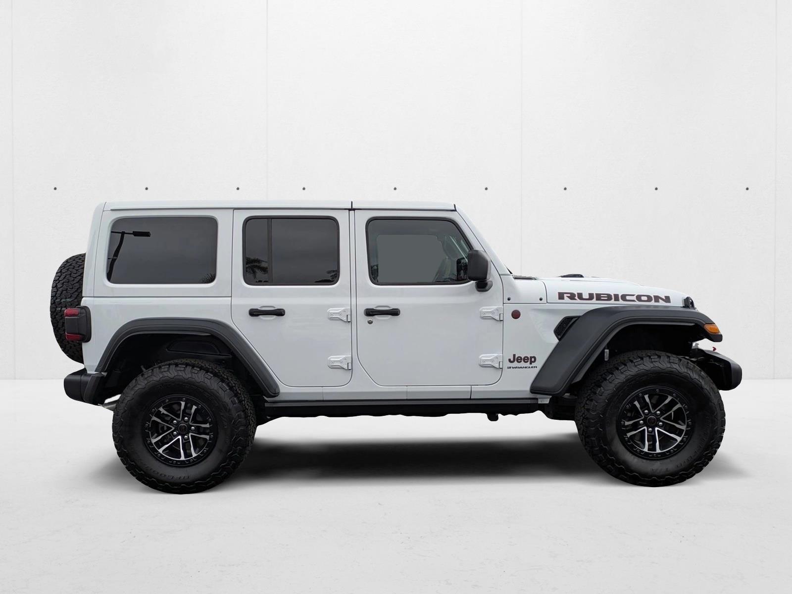 2025 Jeep Wrangler Rubicon photo 4