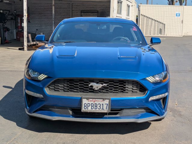 2018 Ford Mustang EcoBoost photo 2