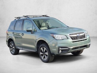 2017 Subaru Forester 2.5i Limited photo 3