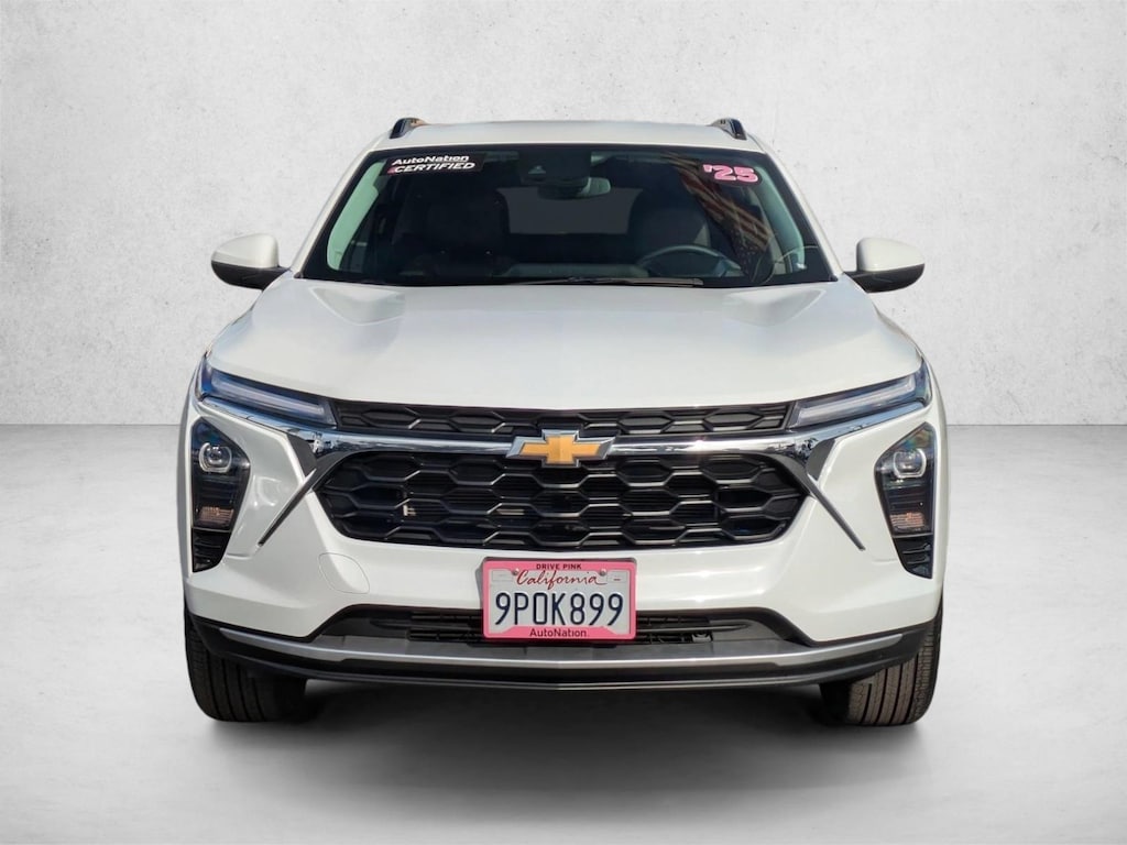 Used 2025 Chevrolet Trax LT SUV