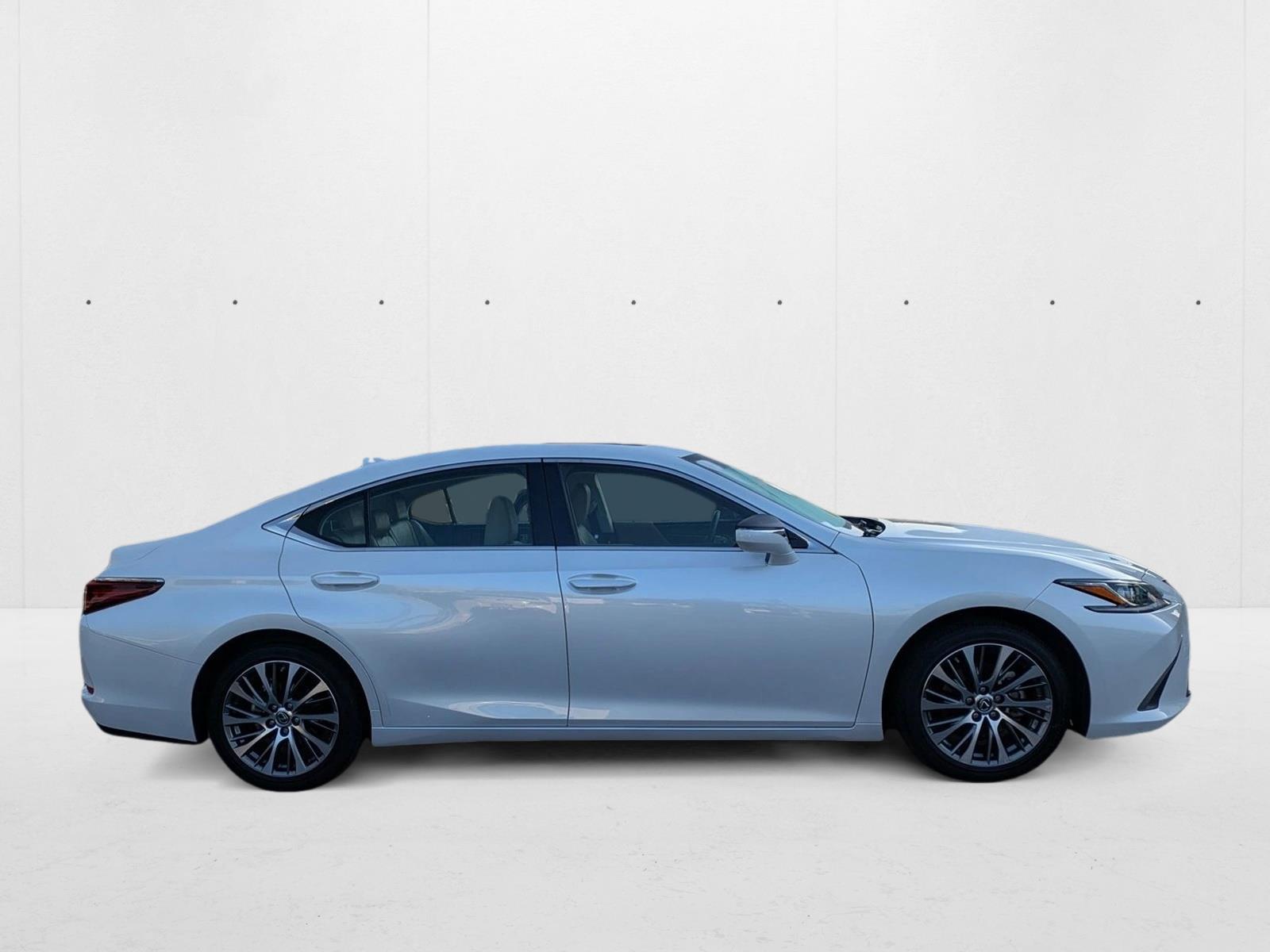 2019 Lexus ES 350 Premium photo 4