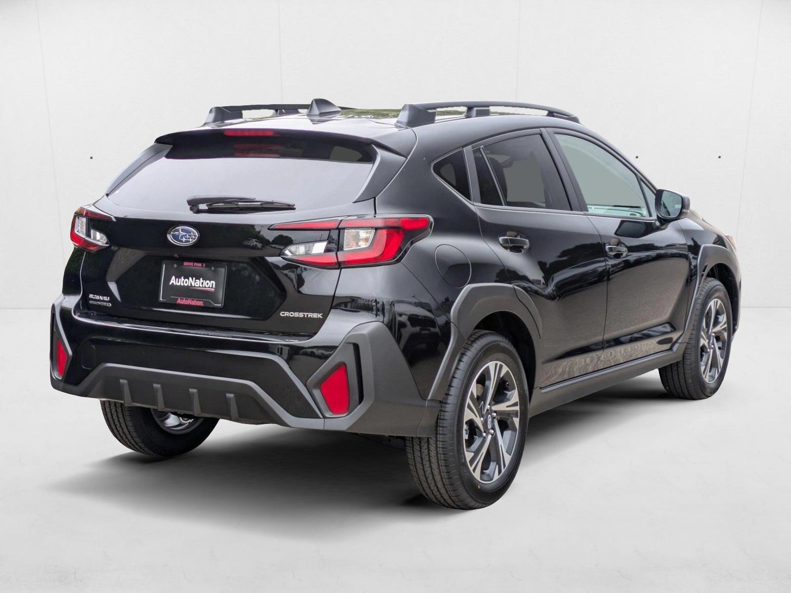 2025 Subaru Crosstrek Premium photo 2