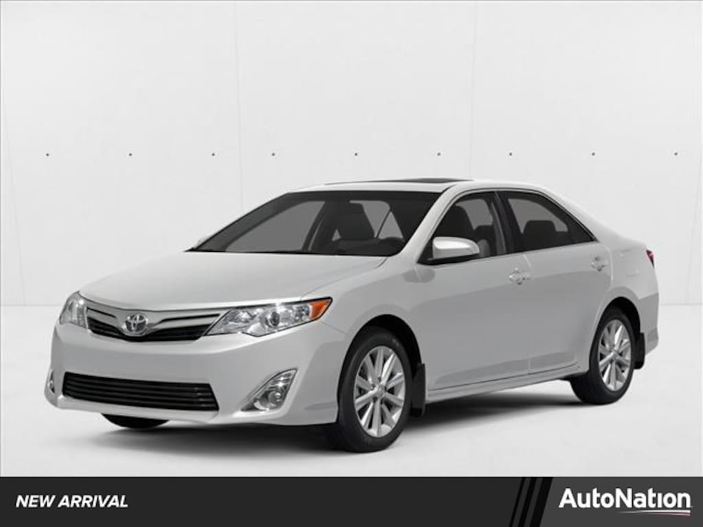 Used 2013 Toyota Camry XLE Sedan