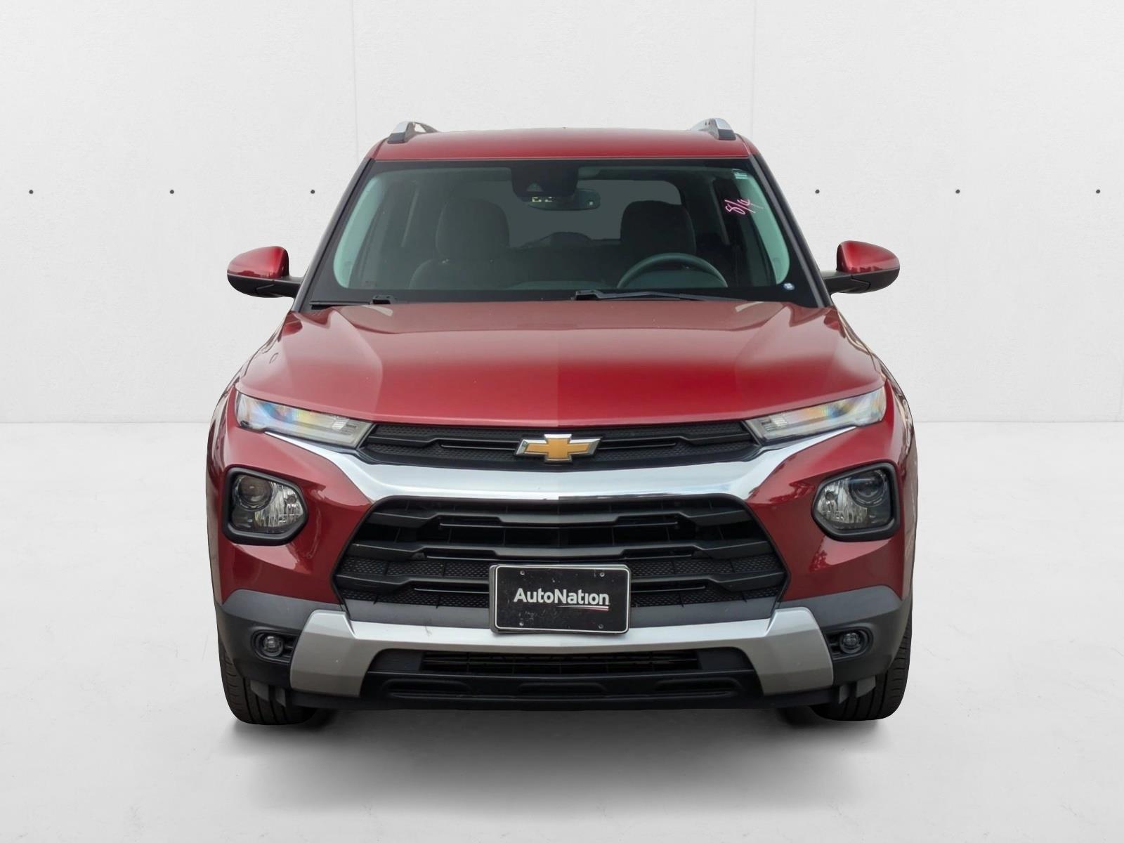 2022 Chevrolet Trailblazer LT photo 2