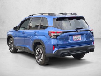 2026 Subaru Forester Premium photo 8