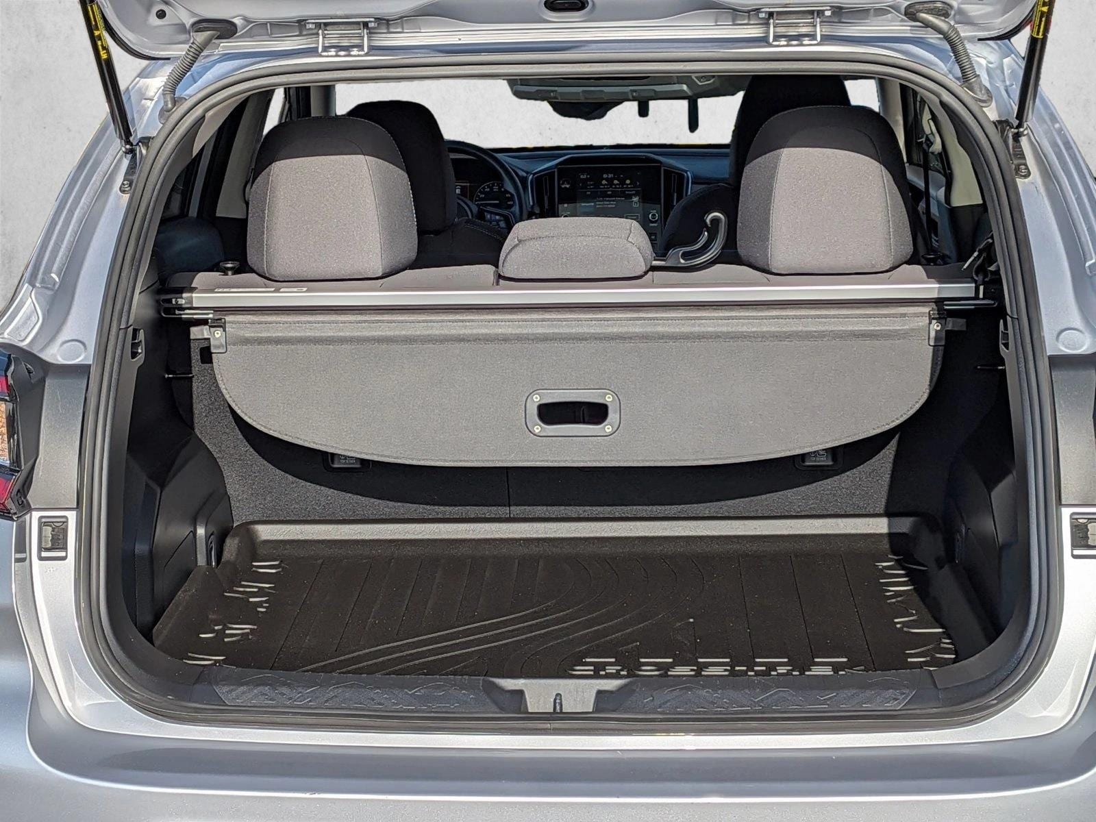 2025 Subaru Crosstrek Premium photo 3