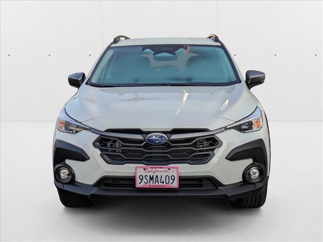 2025 Subaru Crosstrek Premium photo 2