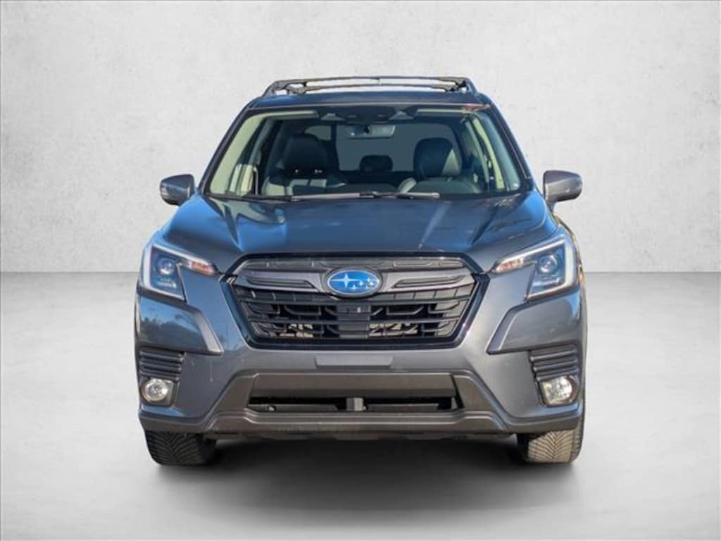 Used 2022 Subaru Forester Limited SUV