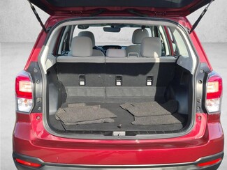 2017 Subaru Forester 2.5i photo 8