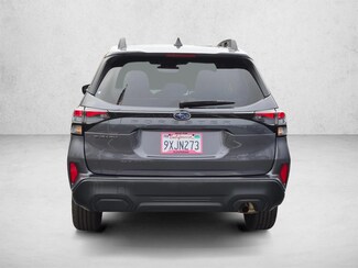 2026 Subaru Forester Premium photo 6