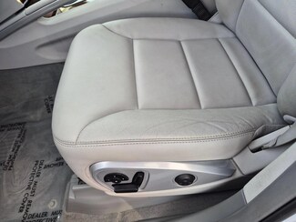 2010 Mercedes-Benz M-Class ML350 4MATIC photo 11