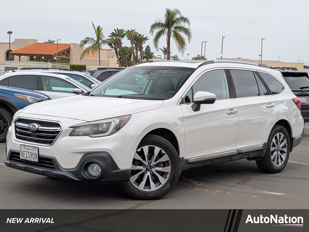 Used 2018 Subaru Outback 2.5i Touring with Starlink SUV