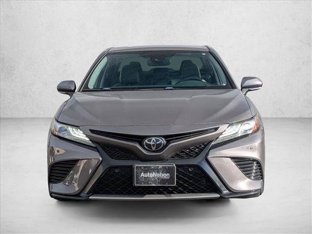 2018 Toyota Camry XSE photo 3