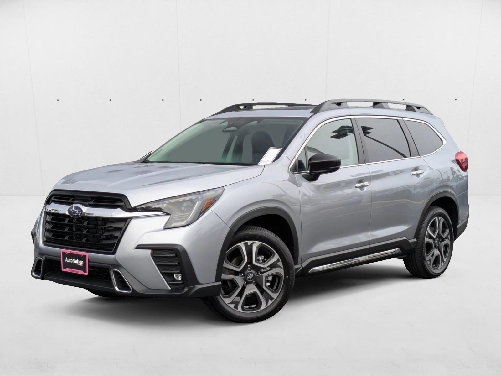 2025 Subaru Ascent Touring's photo