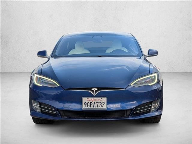 2021 Tesla Model S Long Range photo 3