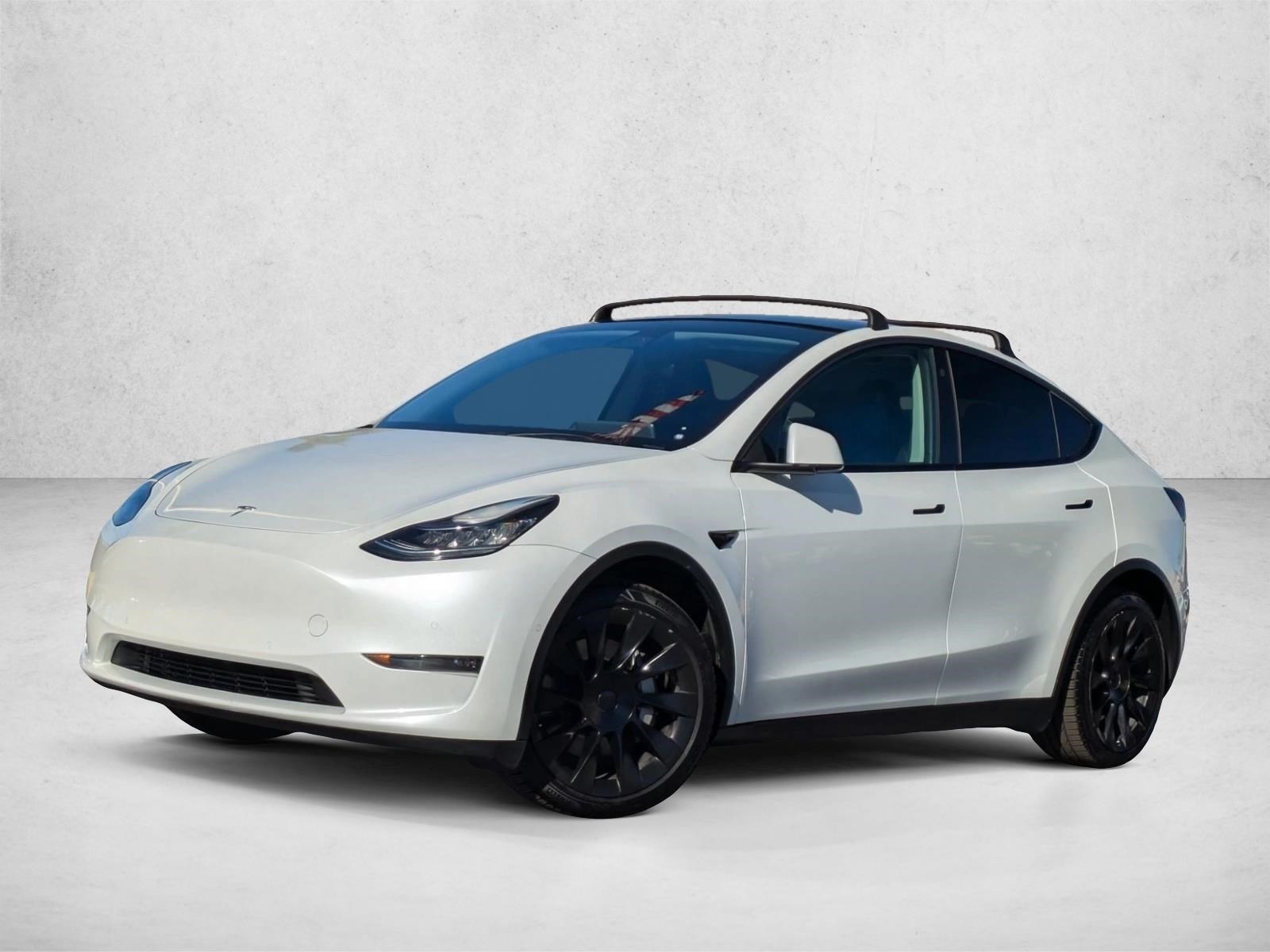 2021 Tesla Model Y Long Range's photo