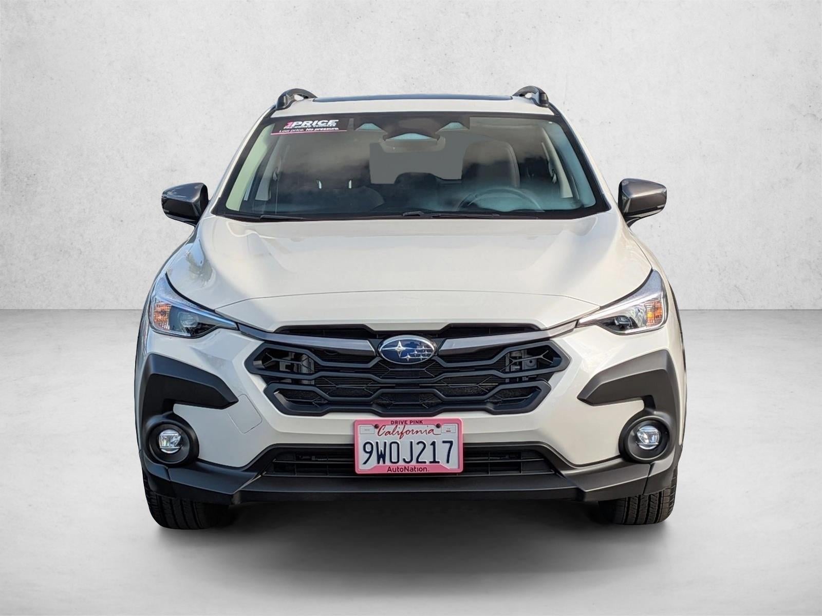 2025 Subaru Crosstrek Premium photo 2