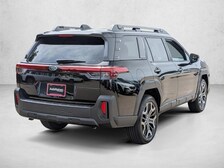 2026 Subaru Outback Touring XT in Crystal Black Silica, stock #TY555298 — photo 2