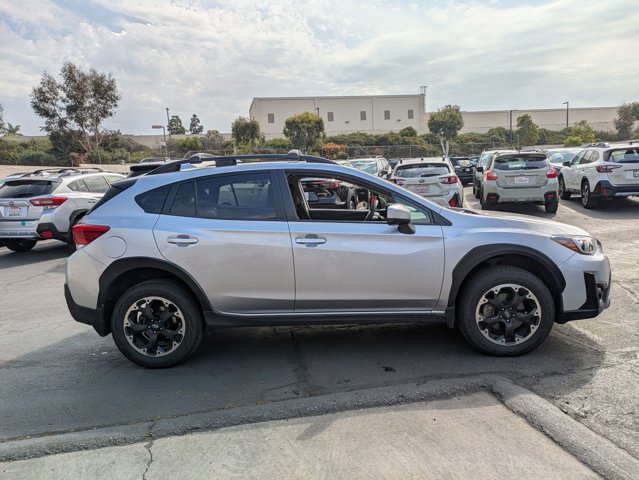 2023 Subaru Crosstrek Premium photo 3