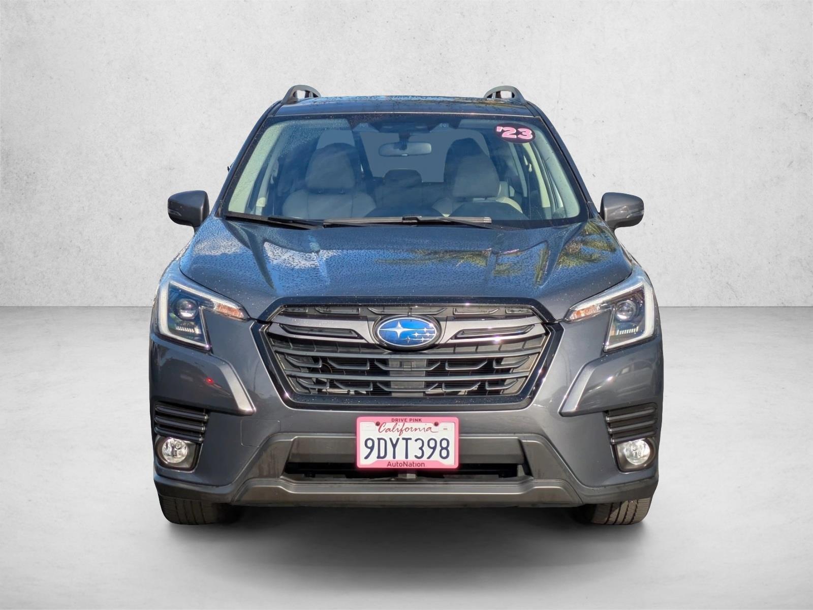2023 Subaru Forester Limited photo 2