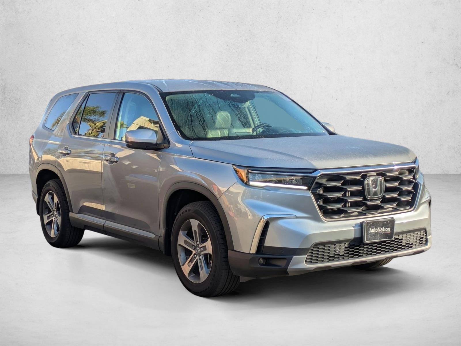 2024 Honda Pilot EX-L photo 3