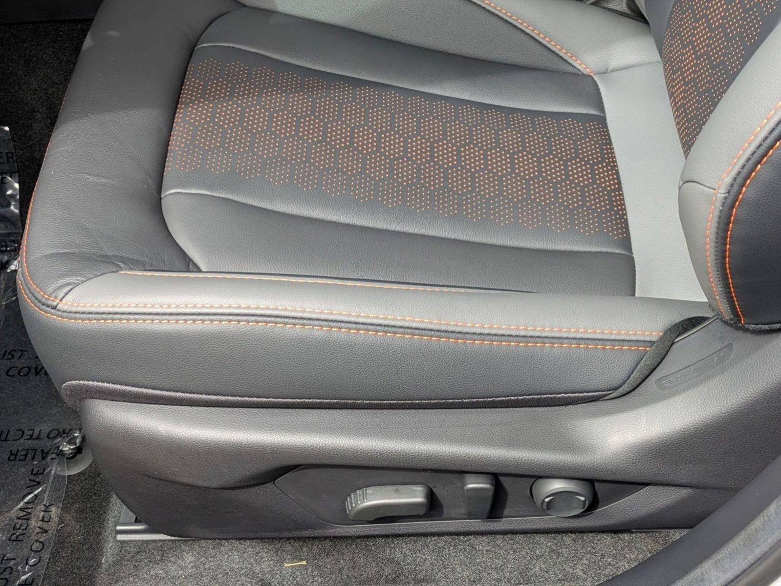 2025 Subaru Crosstrek Limited photo 4