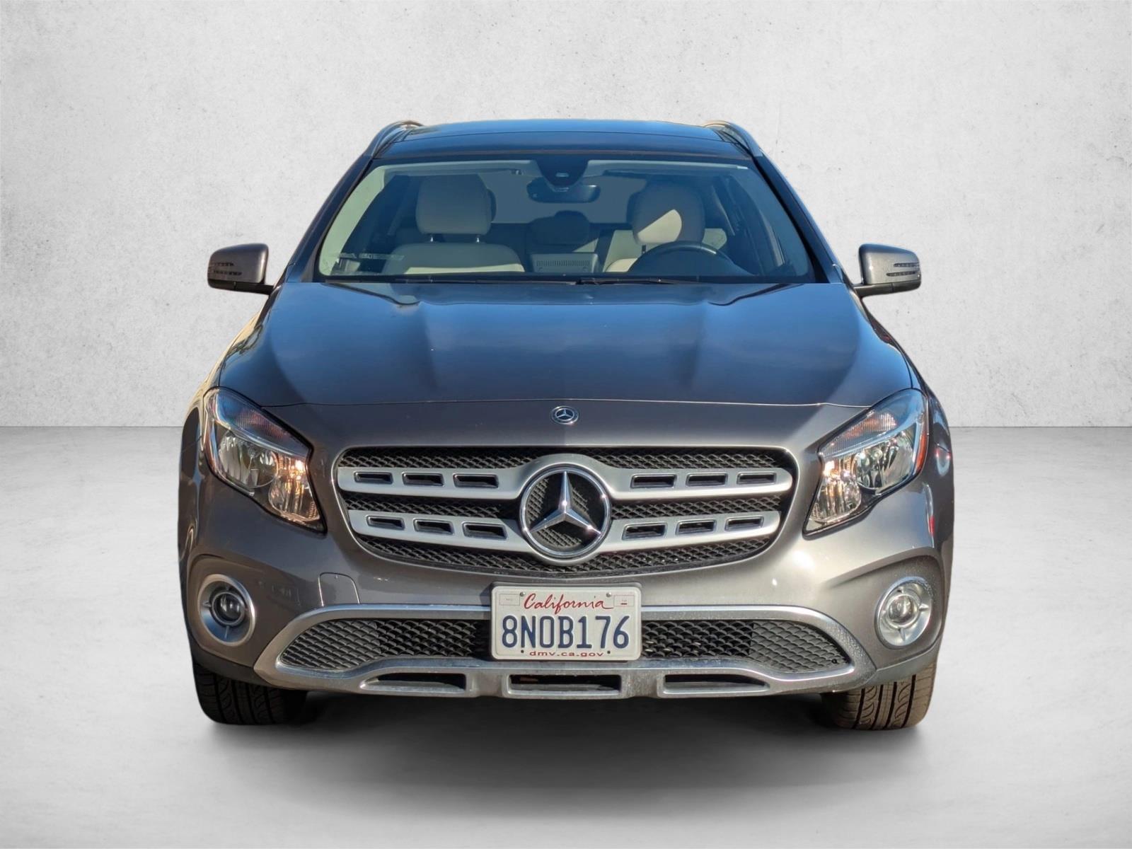 2020 Mercedes Benz GLA 250 photo 2