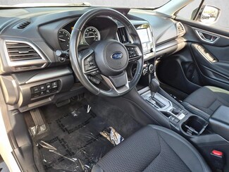 2024 Subaru Forester Premium photo 10