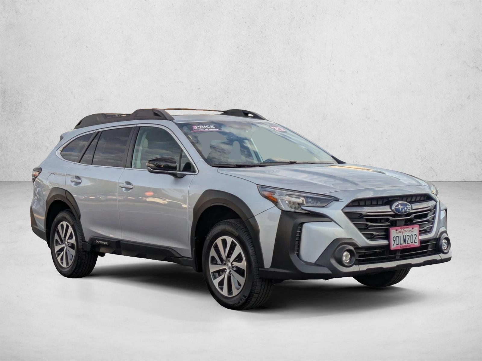 2023 Subaru Outback Premium photo 3