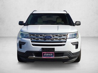 2018 Ford Explorer XLT photo 3