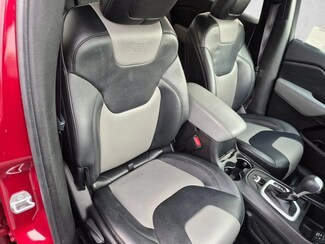 2014 Jeep Cherokee Limited FWD photo 16