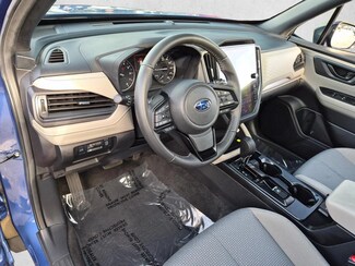 2026 Subaru Forester Premium photo 9