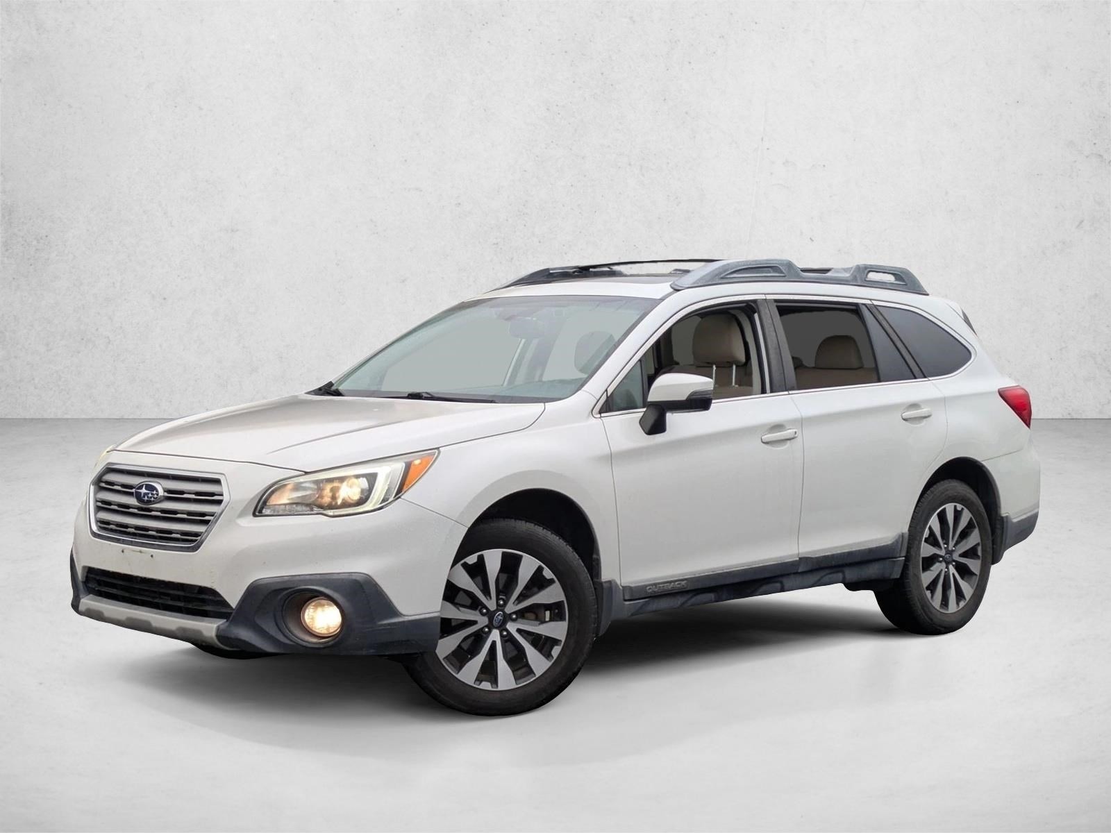 2015 Subaru Outback Limited's photo