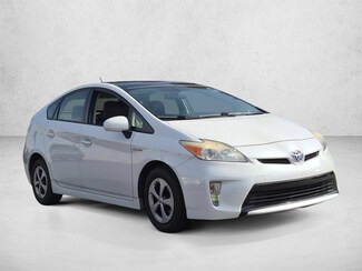 2013 Toyota Prius Four photo 4