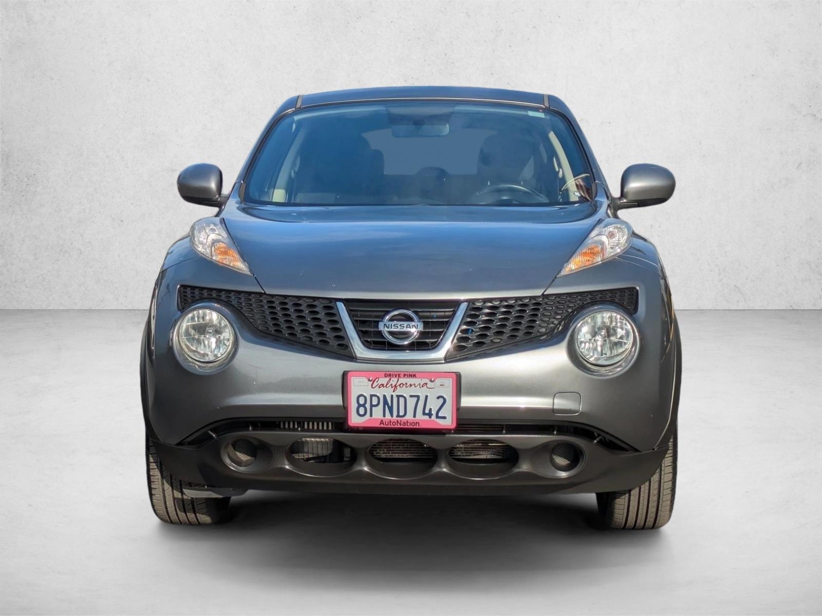 2012 Nissan Juke SV photo 2