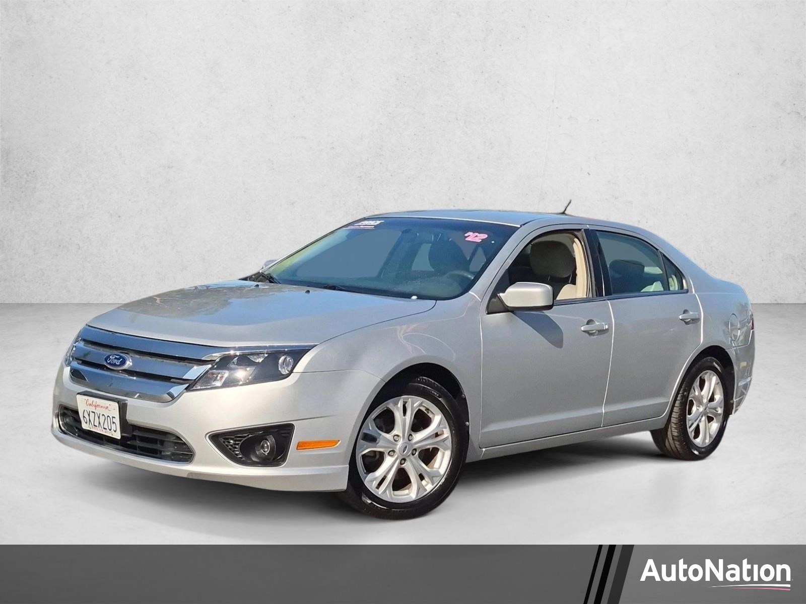 Used 2012 Ford Fusion SE Sedan