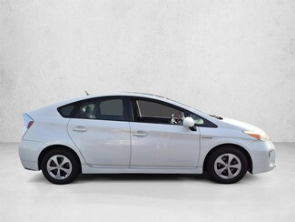 2013 Toyota Prius Four photo 5