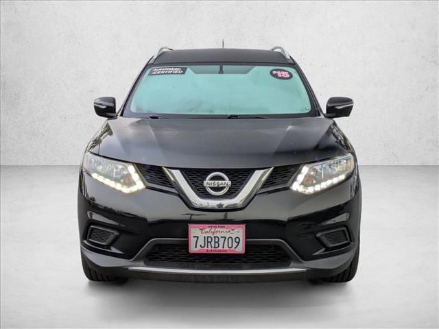 Used 2015 Nissan Rogue SV with VIN 5N1AT2ML1FC792013 for sale in Carlsbad, CA