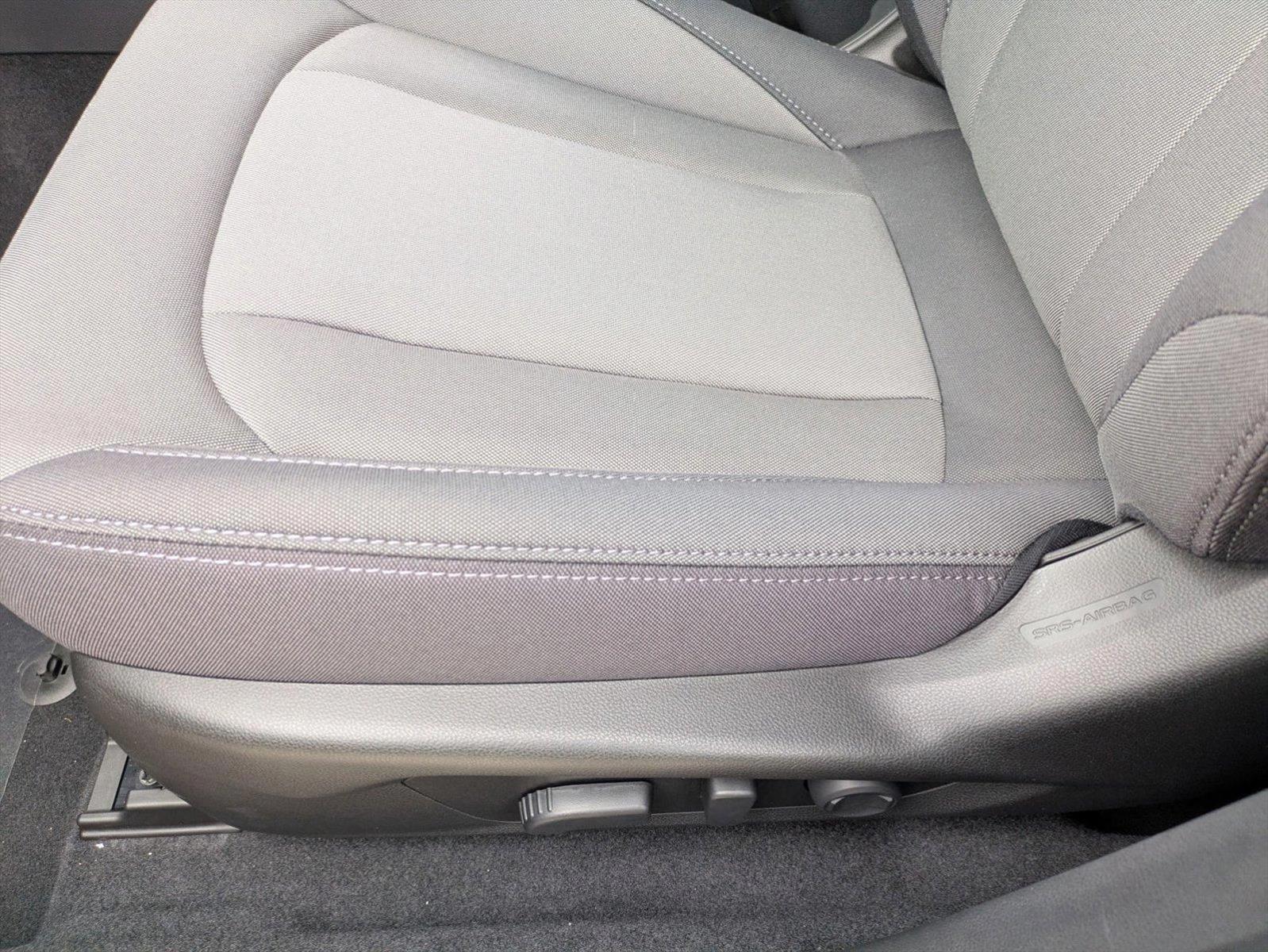 2025 Subaru Crosstrek Premium photo 4