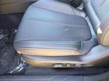 2026 Subaru Outback Limited in Crystal White Pearl, stock #TY490116 — photo 4
