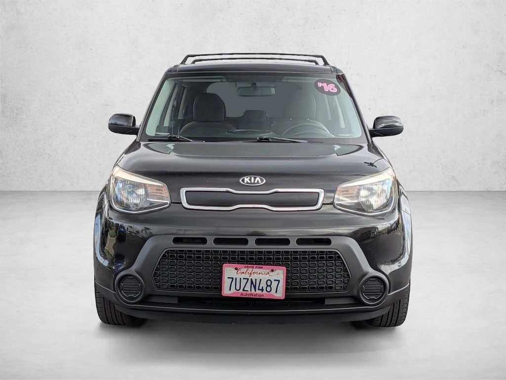 Used 2016 Kia Soul Base FWD Hatchback